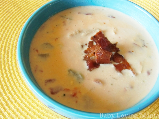 VELVEETA and Ro*Tel Broccoli Cheese Soup {Recipe} #velveetarotel