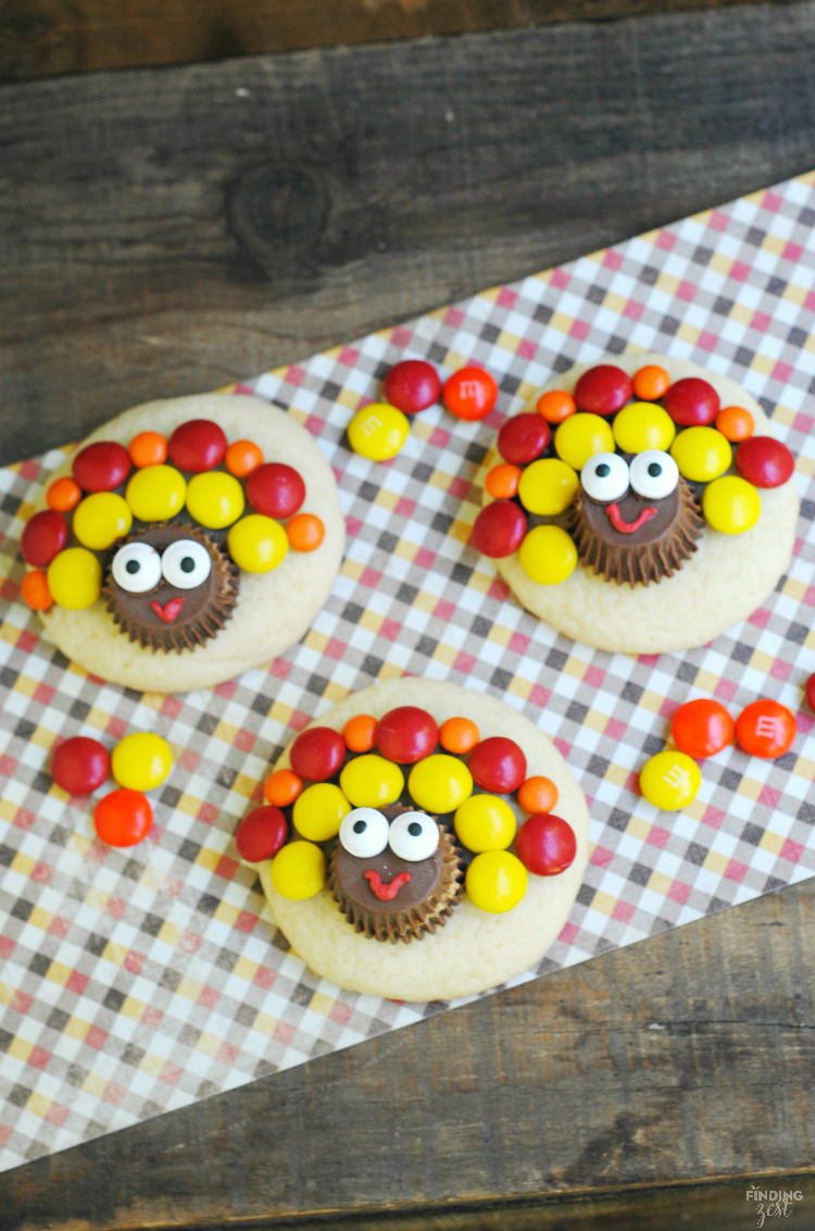 Turkey Sugar Cookies for Thanksgiving