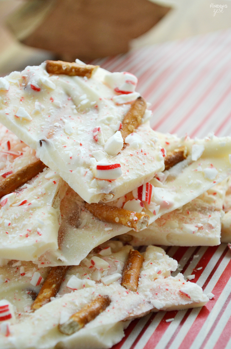 Peppermint Almond Bark Recipe with Pretzels