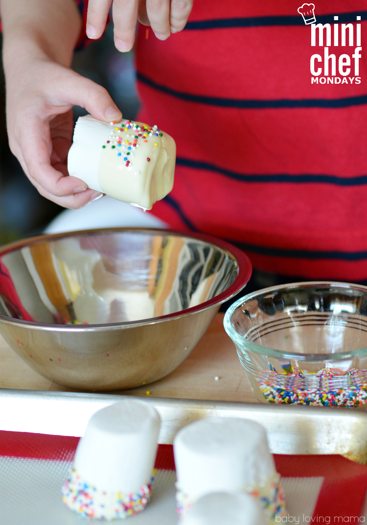Sprinkles on Chocolate Dipped Sundae Marshmallows