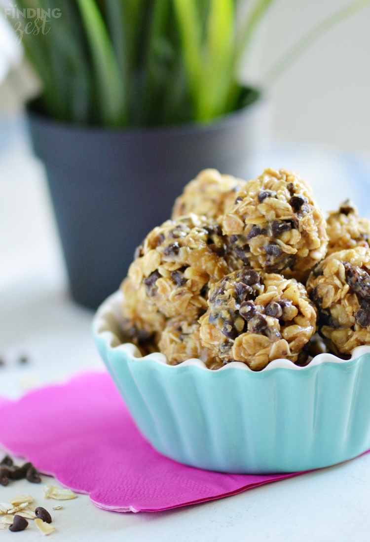 Peanut Butter Protein Balls - All Day I Dream About Food