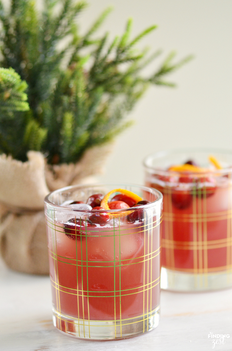 This Cranberry Pineapple Mocktail recipe is the perfect non-alcoholic holiday drink. Kids love it!
