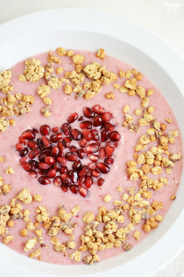 Fruit Smoothie Bowl: Valentine’s Day Breakfast Idea