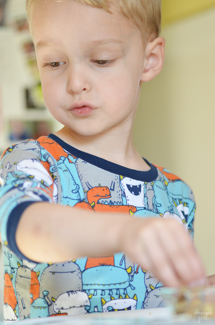 Only three ingredients are needed to make these Chocolate Chip Frozen Yogurt Bites! Kids will love this fun and easy snack.