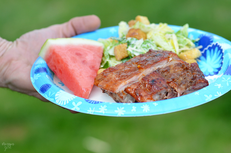 Making a homemade barbecue sauce has never been easier! Load it up on your favorite meat like ribs or chicken for some tasty BBQ!