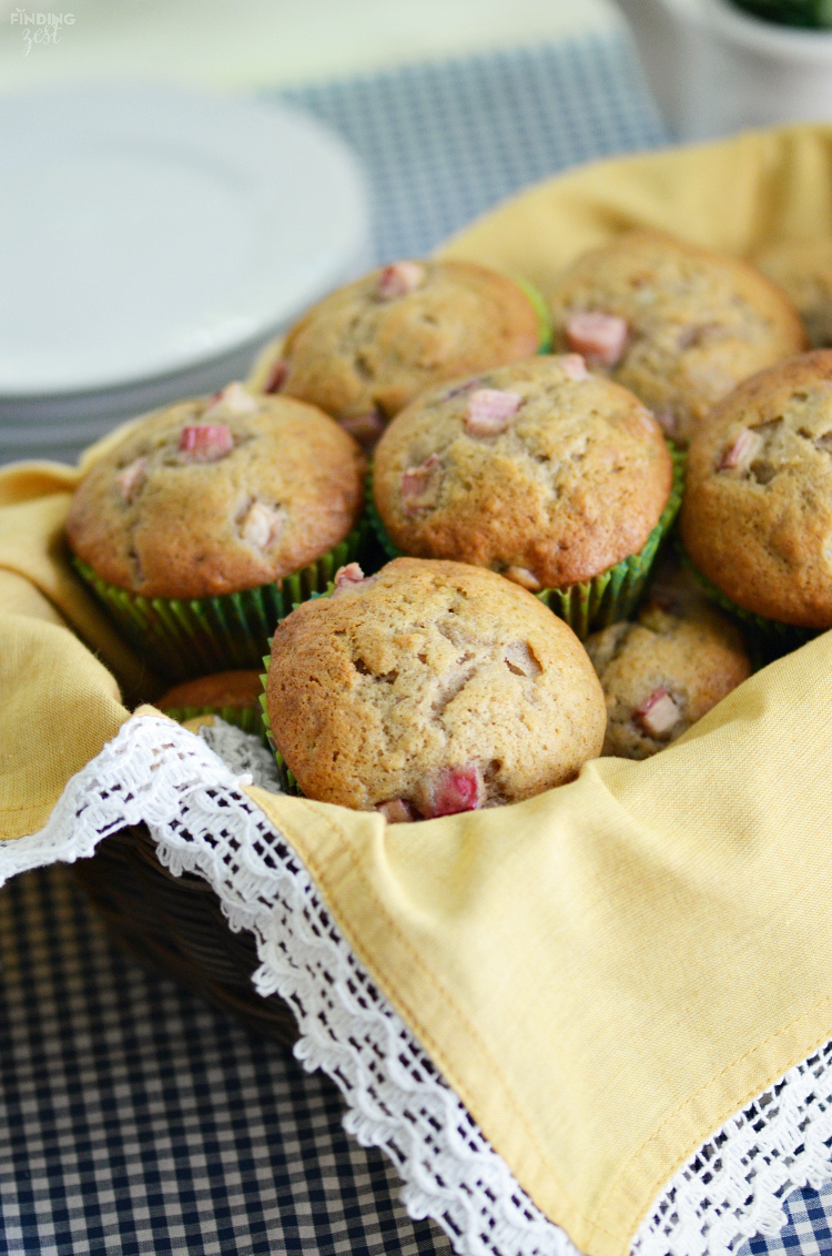 These homemade Rhubarb Banana Muffins offer the tartness of rhubarb and sweetness of banana in every delicious bite! Enjoy rhubarb for breakfast with this fresh muffin!