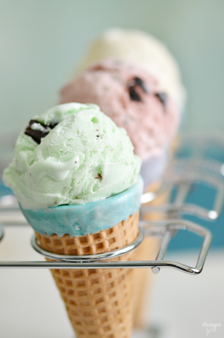 Kick dessert up a notch with these sparkling mermaid ice cream cones! Kids will love these chocolate dipped cones. Perfect for a mermaid or frozen themed birthday party!
