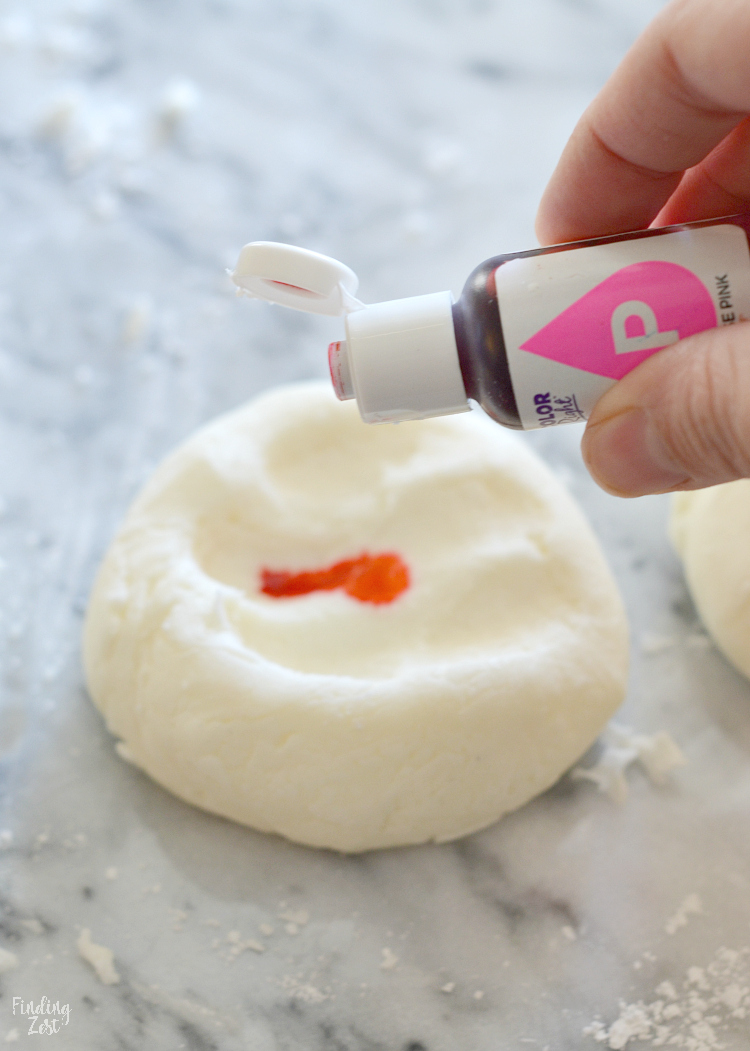 dying cream cheese mints a pink color