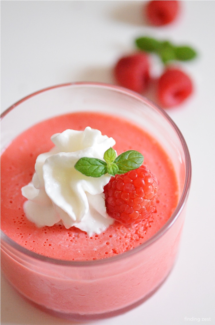 Jello, Fruit & Whipped Cream #tupperware#simpledesserts 